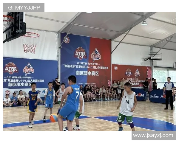 南京排球队的耐力揭秘:从训练到比赛的全景探索 南京排球队的耐力揭秘:从训练到比赛的全景探索