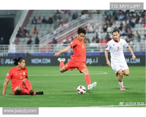 深入分析上海足球队的整体压制战术及其在比赛中的应用效果 深入分析上海足球队的整体压制战术及其在比赛中的应用效果