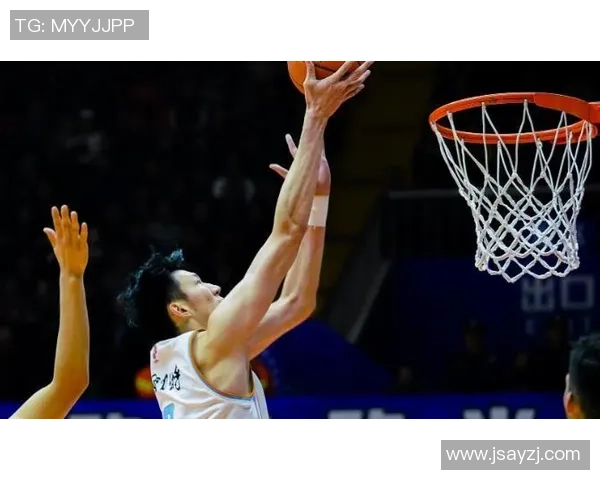 重庆足球队战术创新引领潮流成就新高峰 重庆足球队战术创新引领潮流成就新高峰