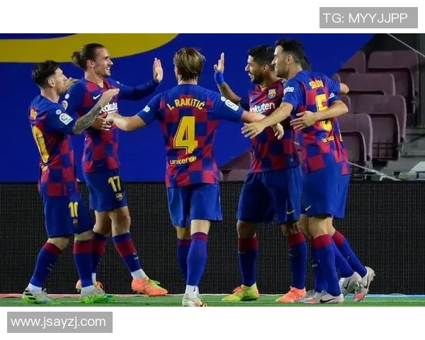 北京足球队状态引发热议球迷对球队表现褒贬不一